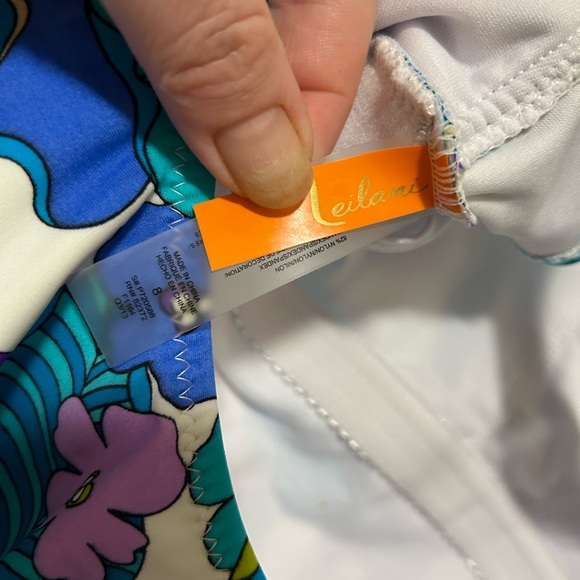 Leilani Blue Print One Piece Bathing suit Medium - Picture 6 of 6